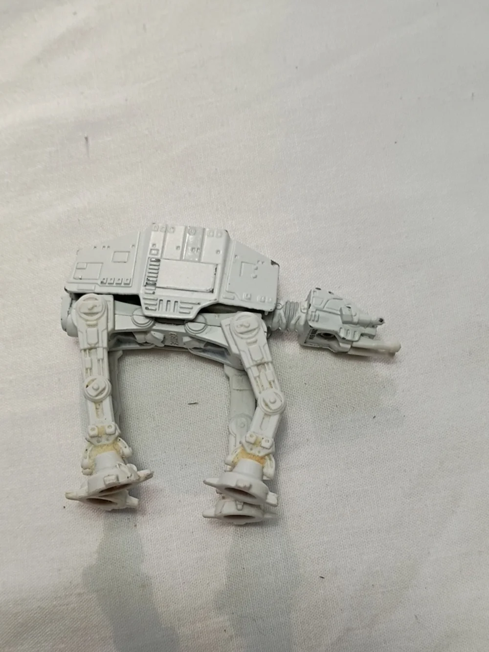 EUC Star Wars Lucas Film Figurines Millennium Falcon Tie Fighter At At Walker